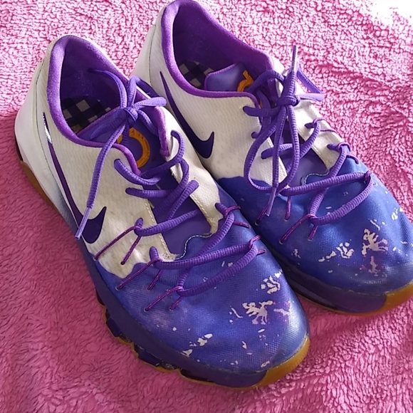 Nike Shoes - Picture 1 of 4